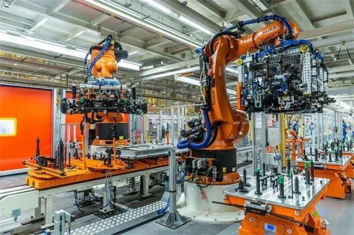 传上汽全员降薪10%-20% 官方回应 不实消息 大众油品市场稳定